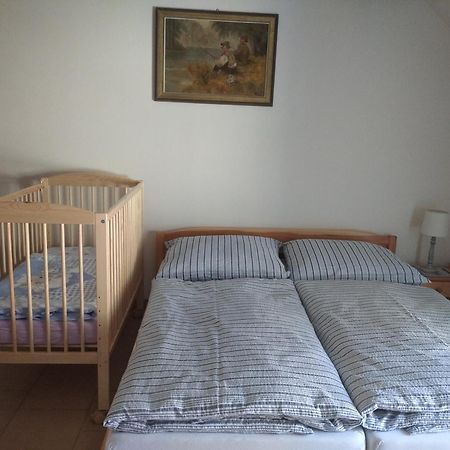 מלון Machov Statek Bily Dvur - Bely מראה חיצוני תמונה